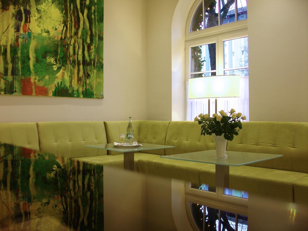 Apartmenthotel Kaiser Karl 본 외부 사진